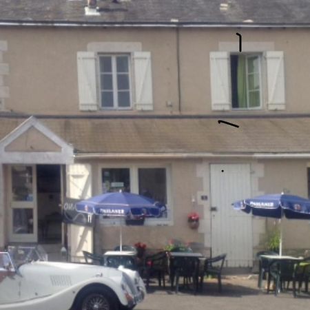 Chambres D'Hotes La Chaumiere Coulonges  Екстер'єр фото